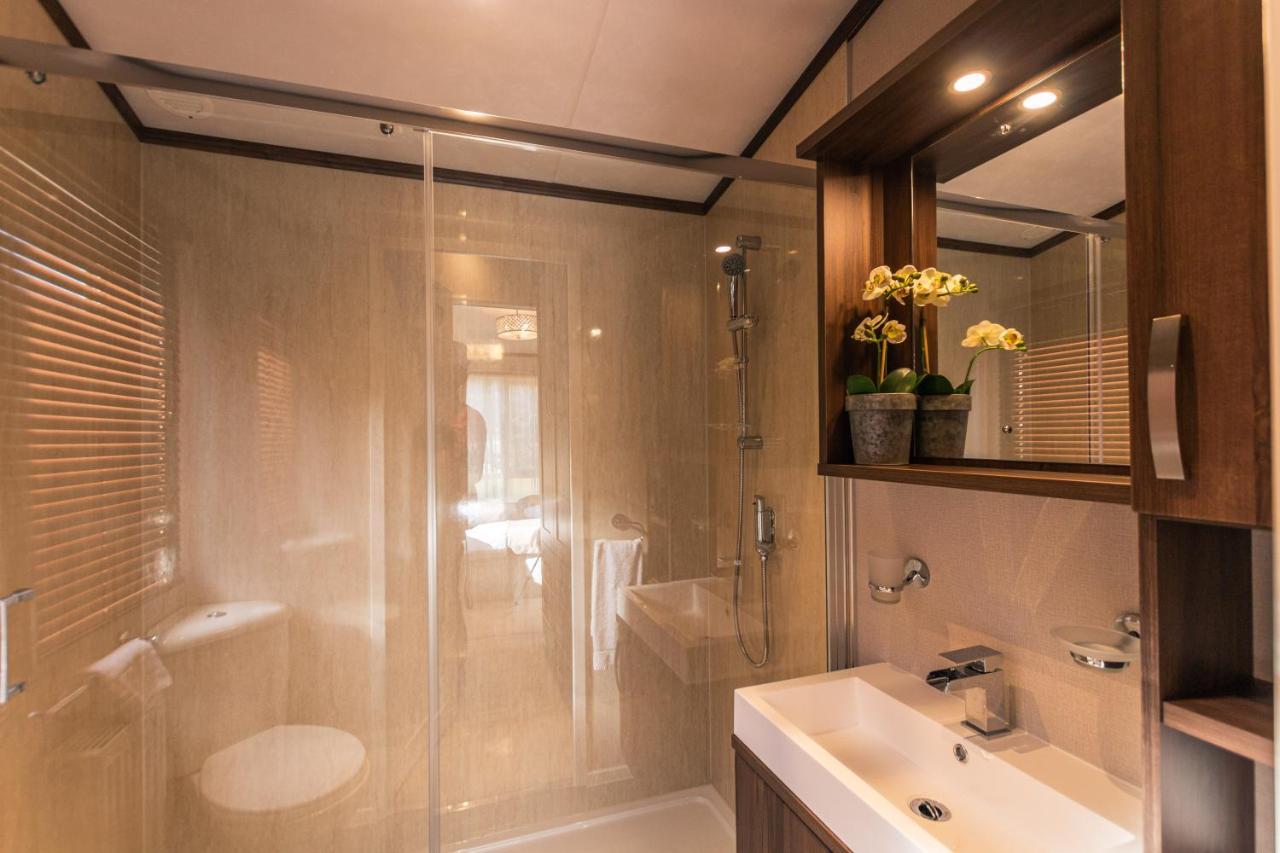 Sutton Lodge With Hot Tub يورك المظهر الخارجي الصورة